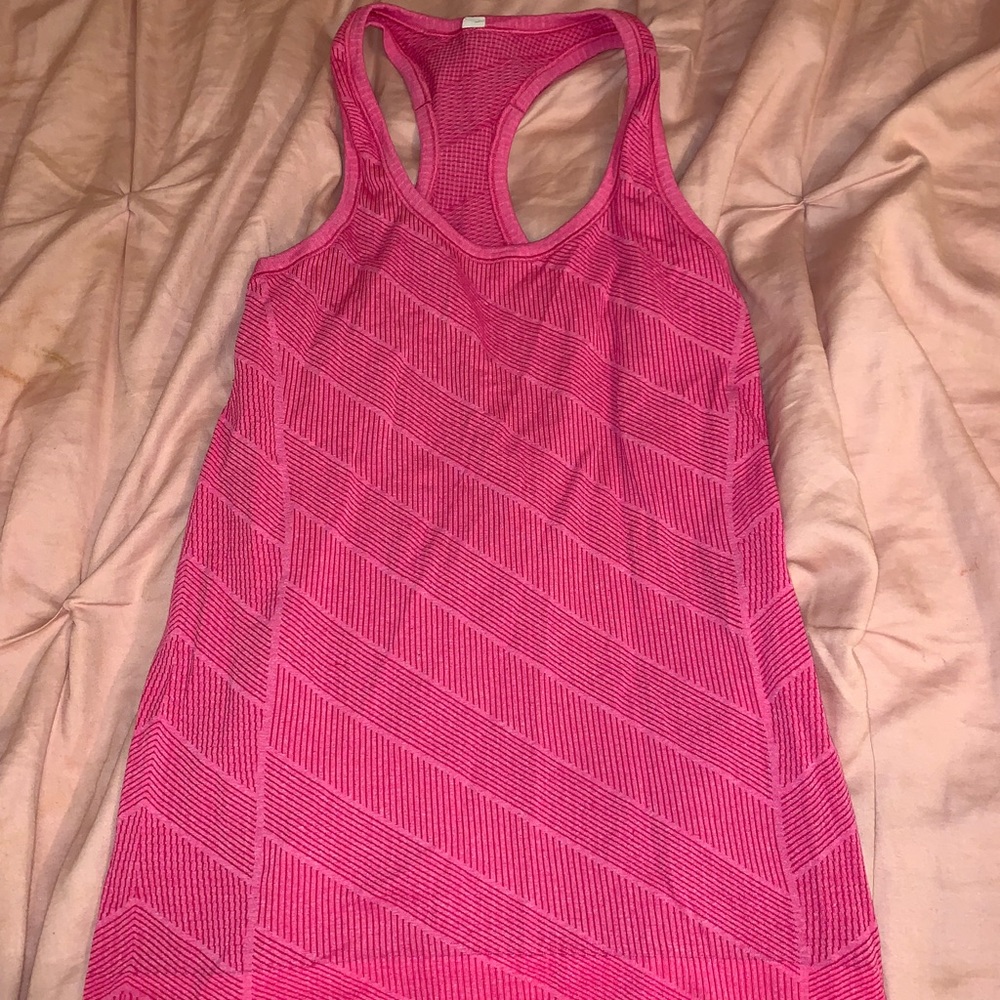 Bright pink lulu tank top
